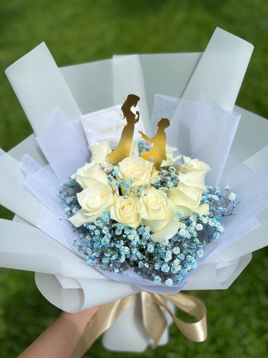 Promises (10 Roses with Baby Breath)