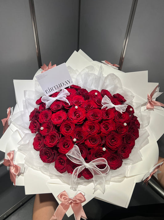 Endless Love (52 Roses)