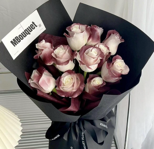 Moonwine (10 Roses)